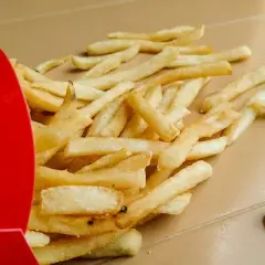 Średnie frytki McDonald's ile gram - zaskakująca waga 115 gramów
