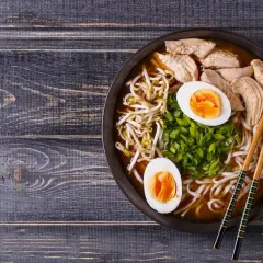 Co to jest ramen zupa? Odkryj tajemnice tego pysznego dania