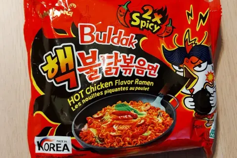 Gdzie kupić buldak ramen w Polsce? Sprawdź najlepsze miejsca!