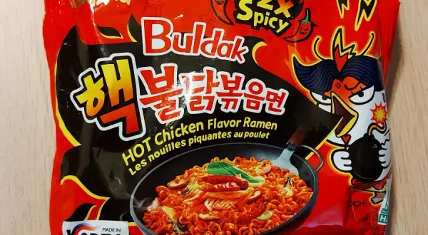 Gdzie kupić buldak ramen w Polsce? Sprawdź najlepsze miejsca!