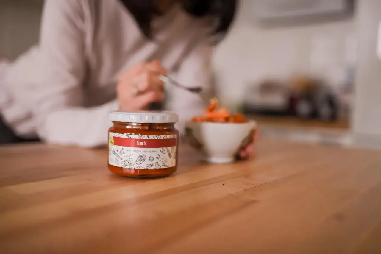 Zdjęcie Z czym jeść kimchi? Odkryj najlepsze połączenia smakowe i przepisy